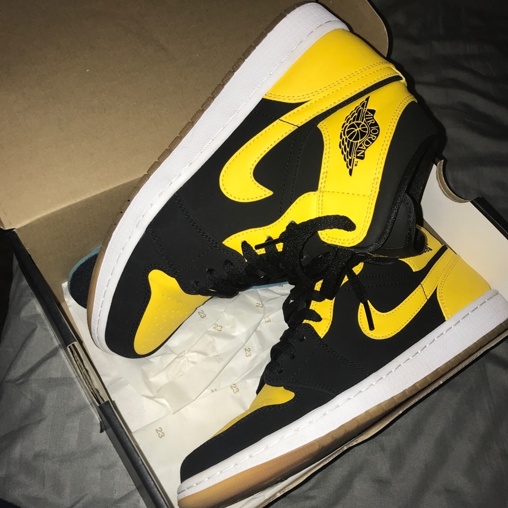 New Love 1’s Sz 9